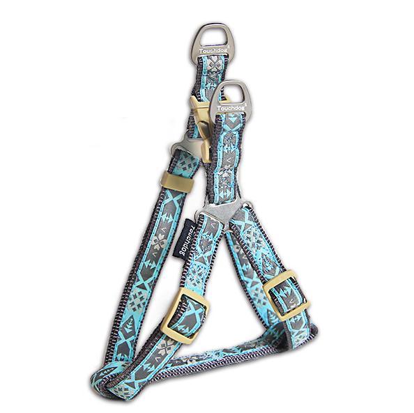 files/touchdog-tough-stitched-durable-embroidered-leash-and-harness-blue-689041.jpg